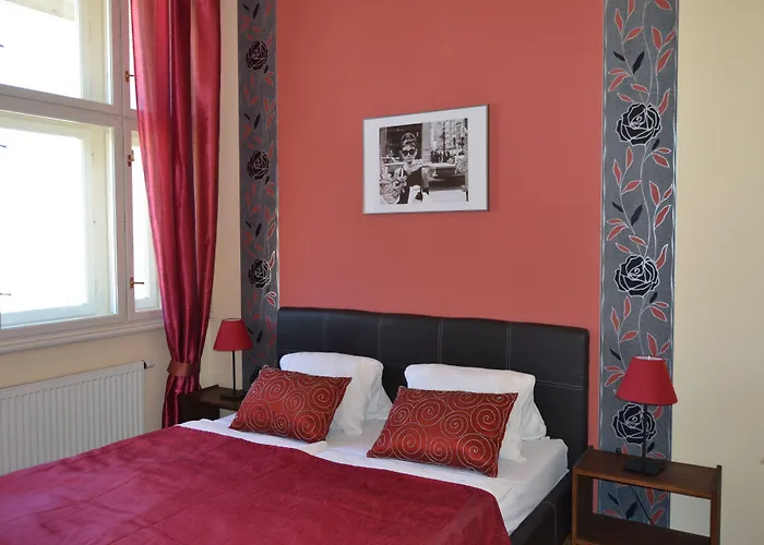 Ea Melantrich Hotel 4*