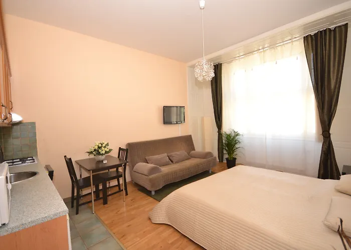 Hotel Ea Melantrich