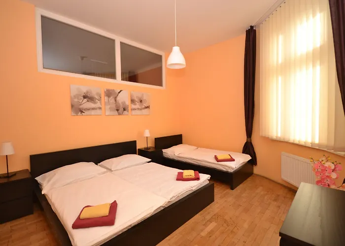 Ea Melantrich Hotel