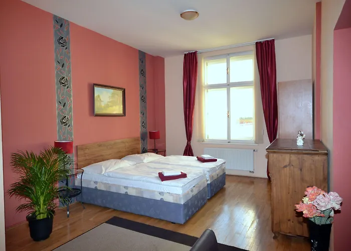 Ea Melantrich Hotel 4*