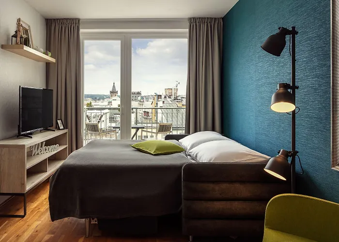 Ea Melantrich Hotel 4*