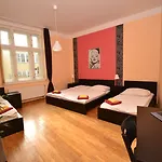 Ea Melantrich Hotel