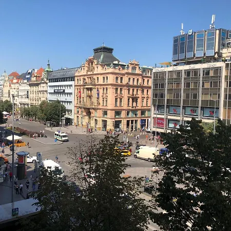 Ea Melantrich Hotel 4*