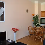 Ea Melantrich Hotel 4*