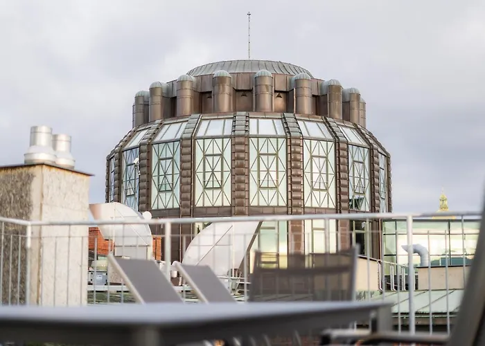 Ea Melantrich Hotel 4*